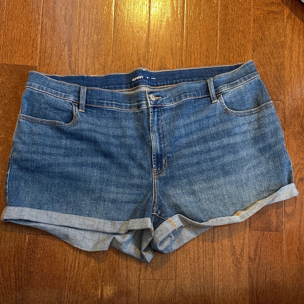 Old Navy Classic Blue Jean Shorts